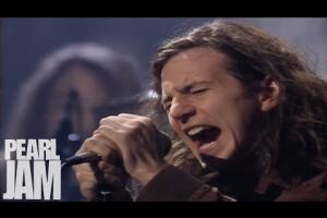 Embedded thumbnail for Jeremy (Live) - MTV Unplugged - Pearl Jam
