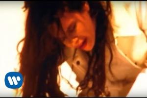 Embedded thumbnail for Alanis Morissette - You Oughta Know
