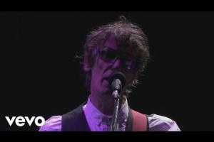 Embedded thumbnail for Luis Alberto Spinetta - Te para Tres (En Vivo) ft. Gustavo Cerati