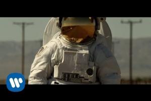 Embedded thumbnail for La Ley - &amp;quot;Sin Ti&amp;quot; (Video Oficial) 